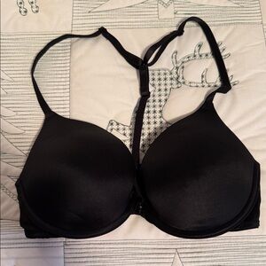 PINK Victoria’s Secret Women's Black T-Back Push-up Bra-32D